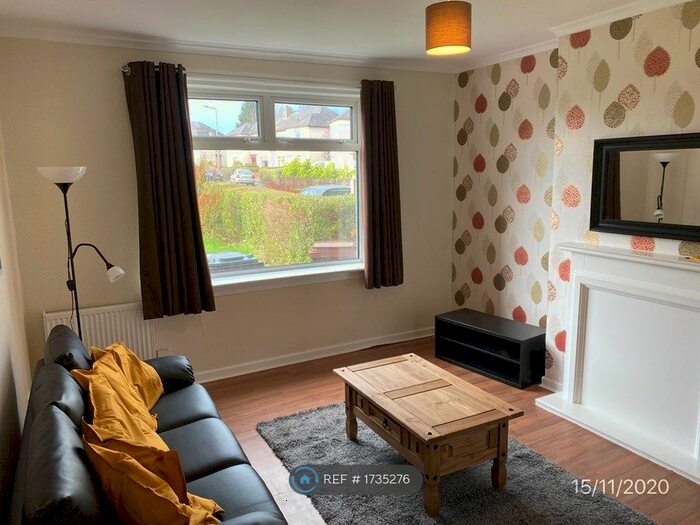 2 Bedroom Flat To Rent In Stenhouse Grove, Edinburgh, EH11