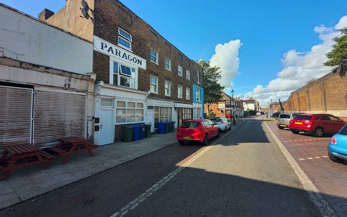 1 Bedroom Flat To Rent In High Street, Blue Town, Sheerness, ME12