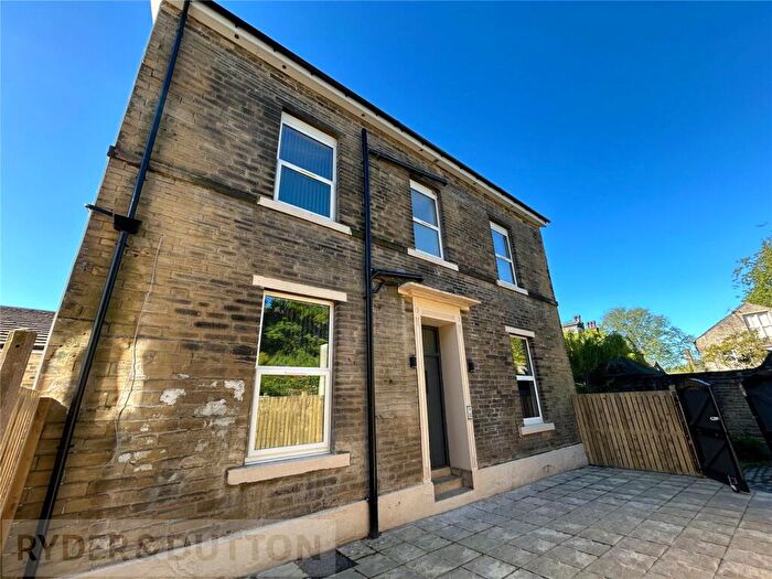 2 Bedroom Apartment To Rent In Wharf Street, Sowerby Bridge, HX6