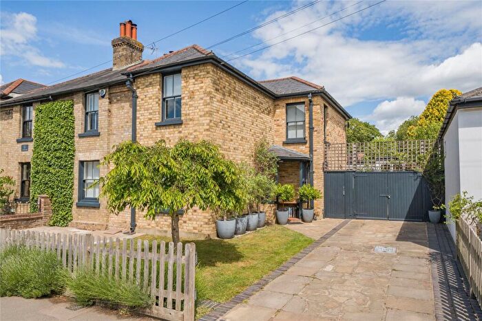3 Bedroom Semi-Detached House For Sale In High Street, Downe, Orpington, BR6