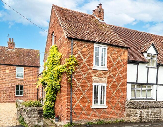 3 Bedroom End Of Terrace House For Sale In High Street, Sutton Courtenay, Abingdon, Oxfordshire, OX14
