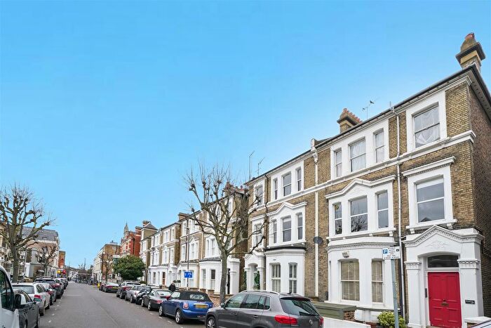 1 Bedroom Flat For Sale In Disraeli Road, Putney, SW15