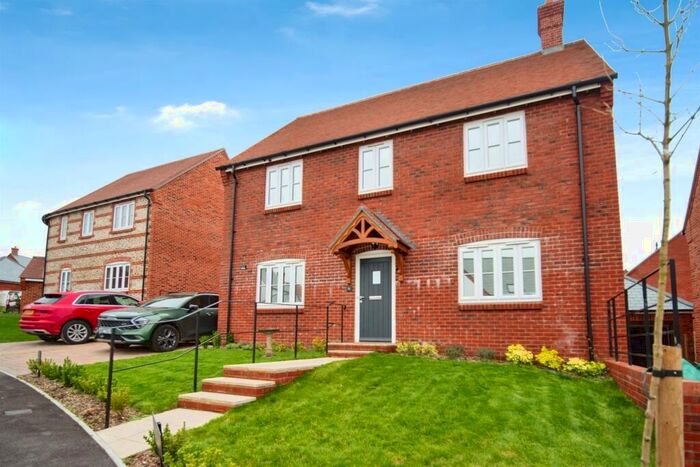 3 Bedroom Detached House For Sale In Artisan Drive, Charminster, Dorchester, DT2