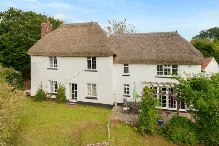 4 Bedroom Detached House For Sale In Newton St. Cyres, Exeter, EX5