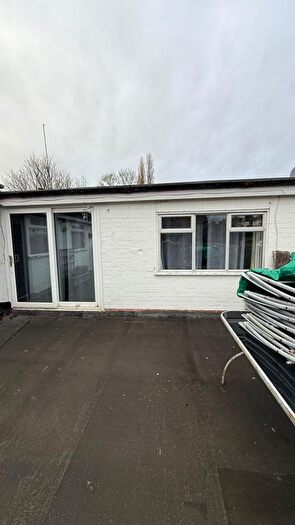 2 Bedroom Flat To Rent In Main Road, Great Haywood, Stafford, ST18