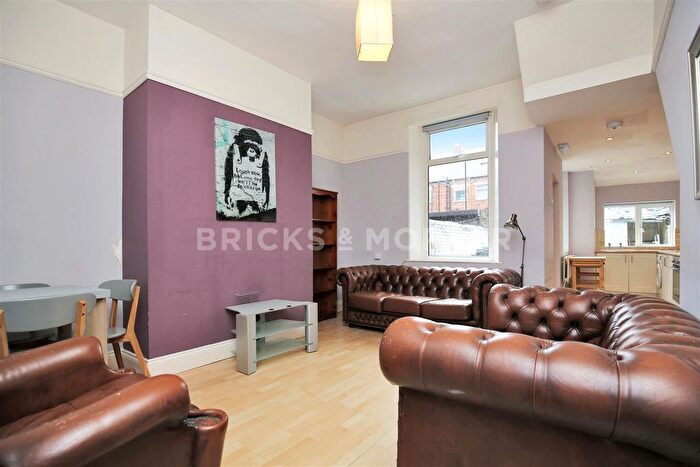 5 Bedroom Terraced House To Rent In Cardigan Terrace, Heaton, Newcastle Upon Tyne, NE6