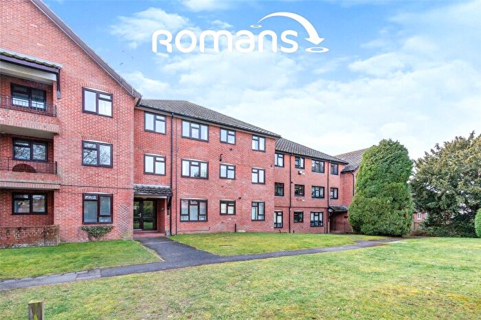 1 Bedroom Flat To Rent In Clockhouse Road, Farnborough, Hampshire, GU14