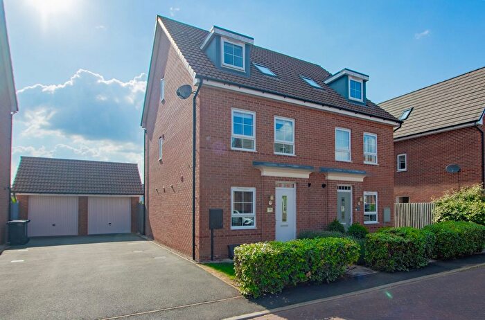 3 Bedroom Semi-Detached House For Sale In Sand Martin Close, East Leake, Loughborough, Leicestershire, LE12