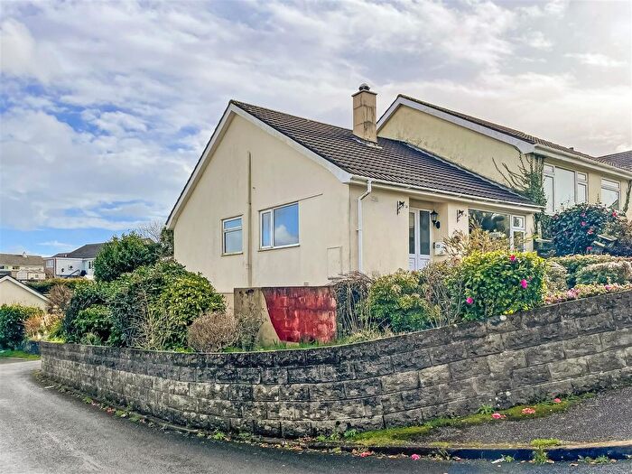 2 Bedroom Semi-Detached Bungalow For Sale In Packsaddle Close, Penryn, TR10