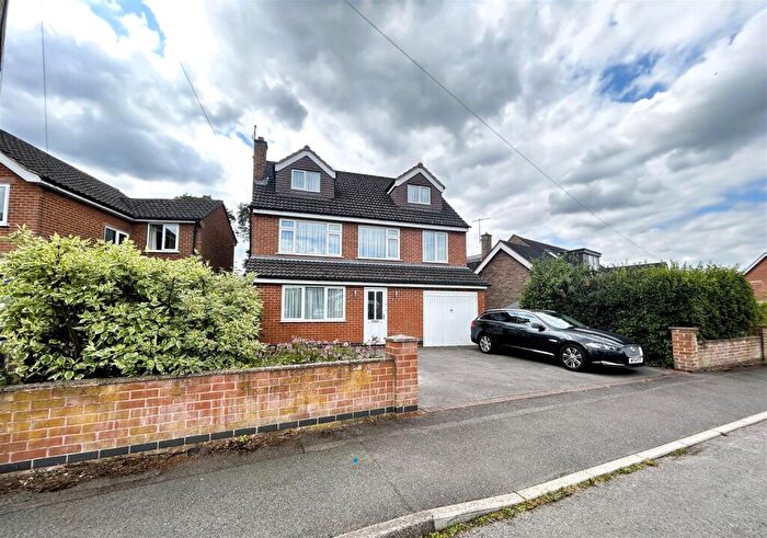 6 Bedroom Detached House For Sale In Park Road, Duffield, Belper, DE56