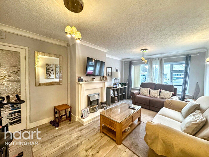 3 Bedroom Detached Bungalow For Sale In Wykes Avenue, Gedling, NG4