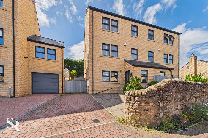 4 Bedroom Semi Detached House For Sale In Millers Vale, New Mills, SK22