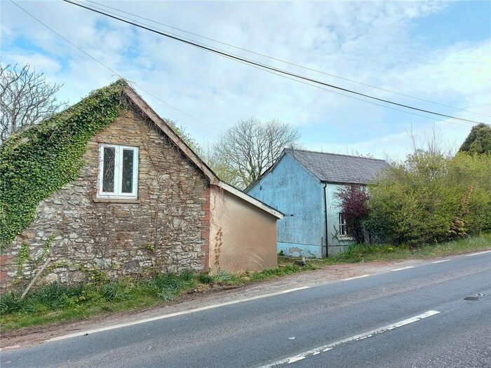 2 Bedroom Detached House For Sale In Synod Inn, Llandysul, Postmawr, Llandysul, SA44