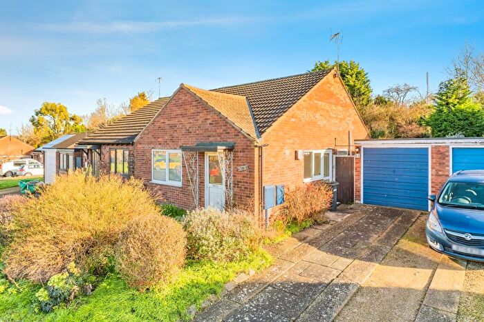 2 Bedroom Bungalow For Sale In Launde Park, Market Harborough, LE16