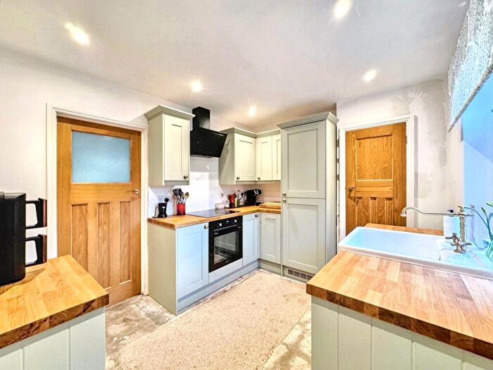 2 Bedroom Semi-Detached House For Sale In Kings Close, Letcombe Regis, Wantage, OX12