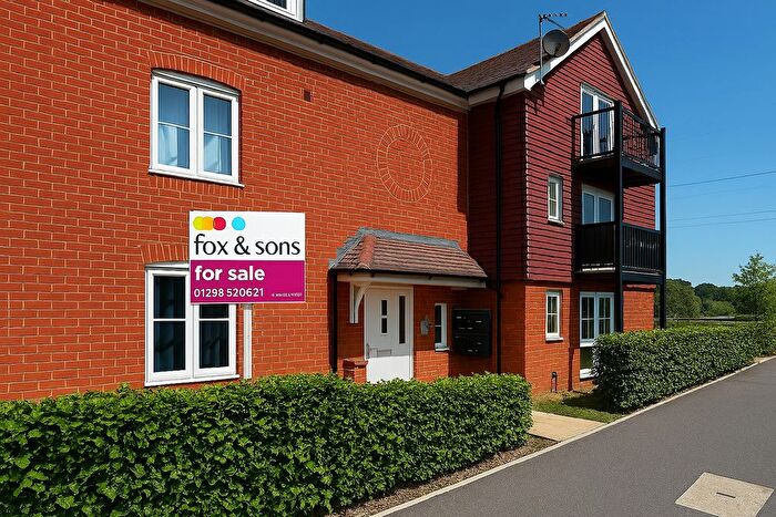 2 Bedroom Flat For Sale In Hoadley Road, Horley, RH6