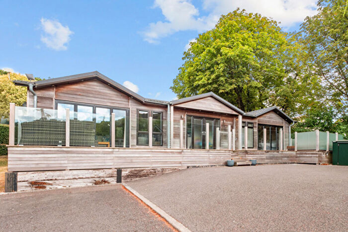 2 Bedroom Lodge For Sale In Cedar Falls, Weymouth, DT3