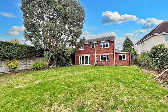4 Bedroom Detached House To Rent In Boscombe East, BH7