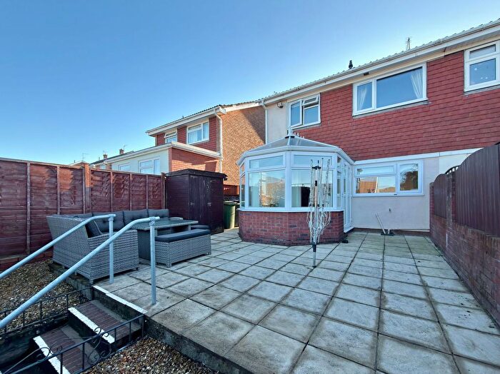 3 Bedroom Semi-Detached House For Sale In Princes Walk, New Inn, NP4