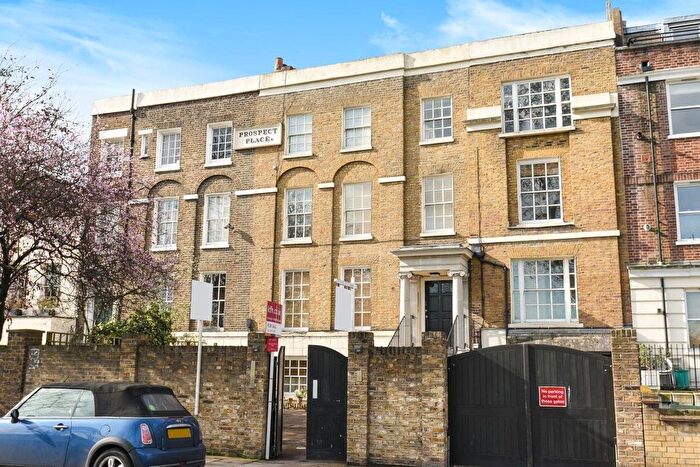 1 Bedroom Flat For Sale In Peckham Rye, London, SE22