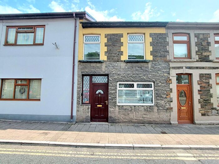 4 Bedroom Terraced House To Rent In Ynyshir Road, Porth, CF39