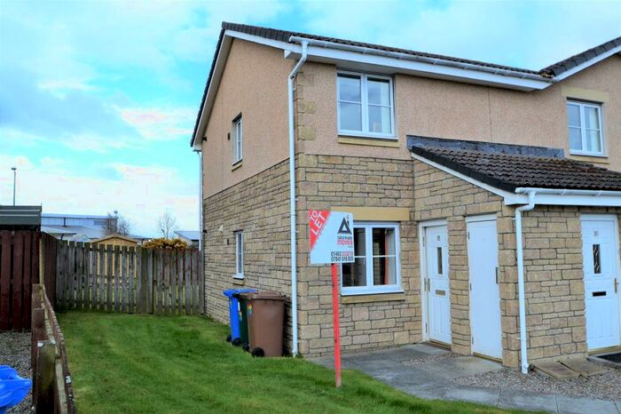 2 Bedroom Ground Flat To Rent In Dellness Avenue, Inverness, IV2