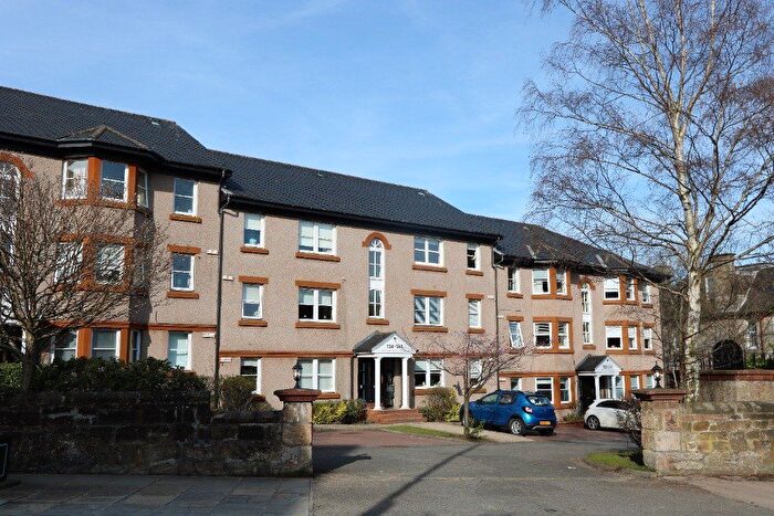 2 Bedroom Flat To Rent In Cadzow Street, Hamilton, ML3