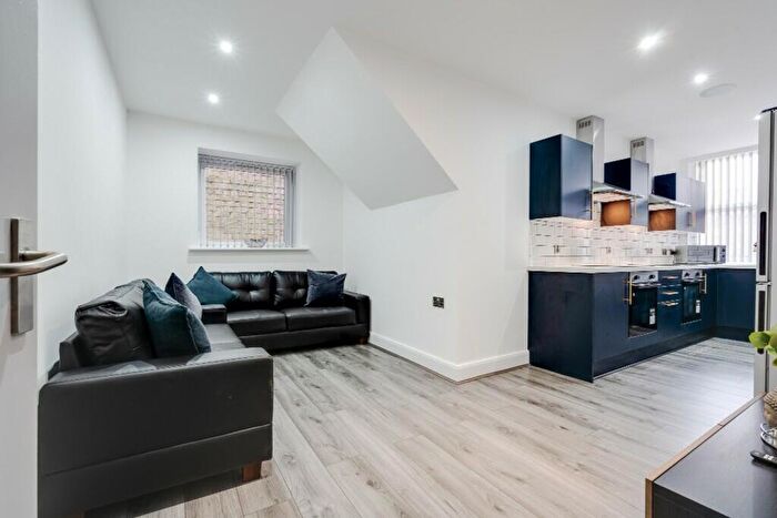 5 Bedroom House To Rent In Scotland Road, Liverpool, L5