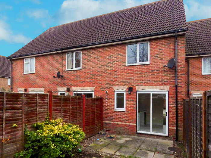 2 Bedroom Terraced House To Rent In Sandhill Way, Aylesbury, Buckinghamshire, HP19