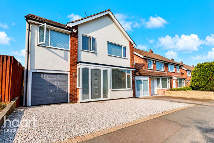 5 Bedroom Detached House For Sale In Link Road, Leicester, LE7