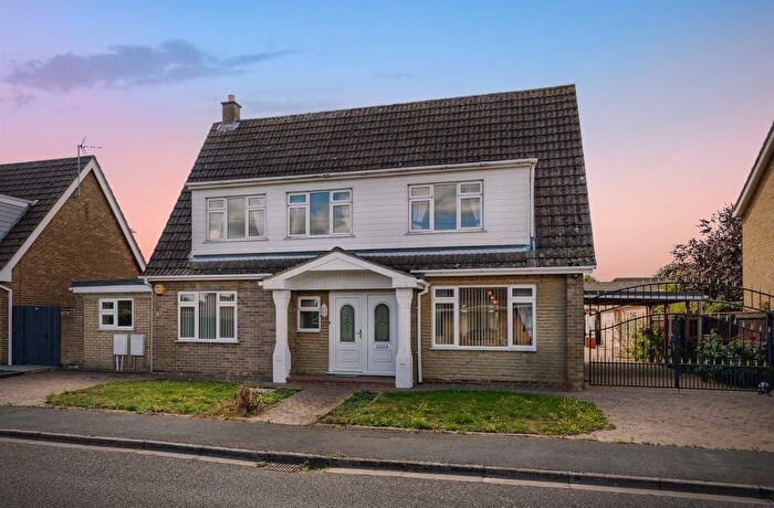 3 Bedroom Detached House For Sale In Elwyndene Road, March, PE15