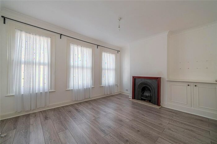 1 Bedroom Maisonette To Rent In Forest Hill Road, East Dulwich, London, SE22
