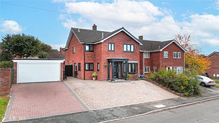 4 Bedroom Detached House For Sale In Melmerby, Wilnecote, Tamworth, Staffordshire, B77