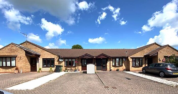 1 Bedroom Terraced Bungalow For Sale In Damson Tree Close, Bromyard, HR7