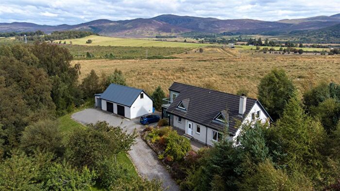 4 Bedroom Detached House For Sale In The Shire, Gorthleck, Inverness, IV2