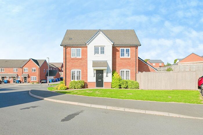 3 Bedroom Detached House For Sale In Meadow Way, Tamworth, B79