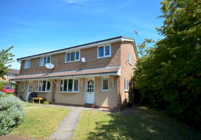 2 Bedroom Cluster House To Rent In Javelin Close, Duston, Northampton, NN5