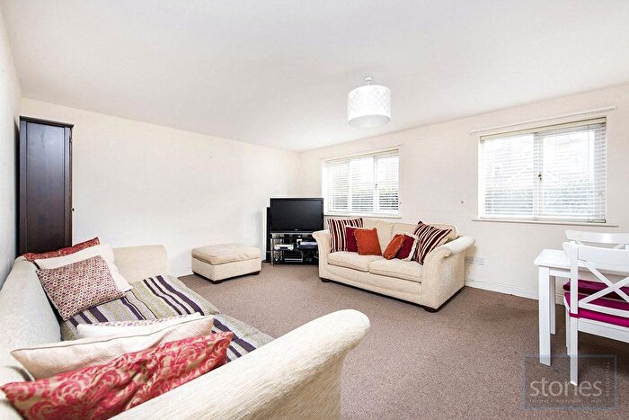 2 Bedroom Property For Sale In Windmill Drive, London, NW2