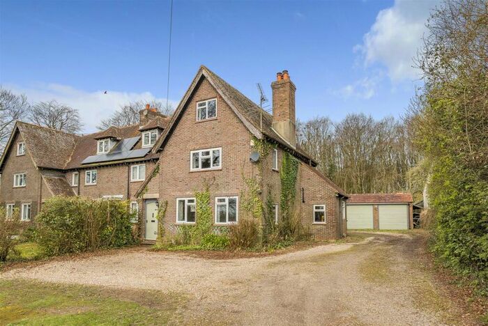 4 Bedroom End Of Terrace House For Sale In The Rings, Milborne St. Andrew, Blandford Forum, DT11