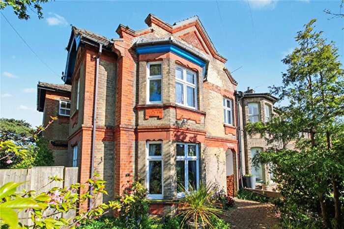 5 Bedroom End Of Terrace House For Sale In London Road, Beccles, Suffolk, NR34