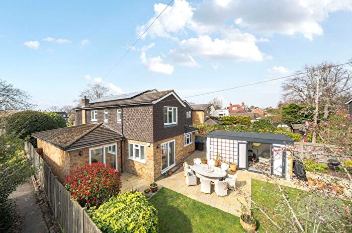 4 Bedroom Detached House For Sale In Waldens Road, Horsell, Woking, Surrey, GU21