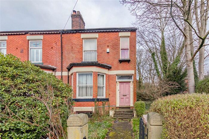 4 Bedroom Semi Detached House For Sale In Sunny Brow Road, Middleton, Manchester, Lancashire, M24