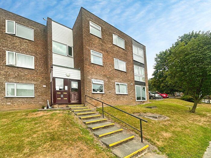 2 Bedroom Apartment For Sale In Baguley Crescent, Middleton, M24