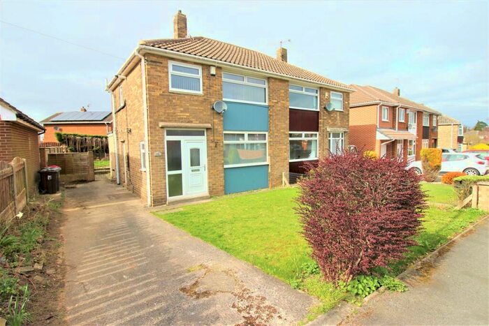 3 Bedroom Semi-Detached House To Rent In Warren Road, Wickersley, Rotherham, S66
