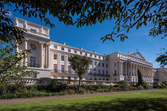 2 Bedroom Flat For Sale In Cumberland Terrace, Regent's Park, London, NW1