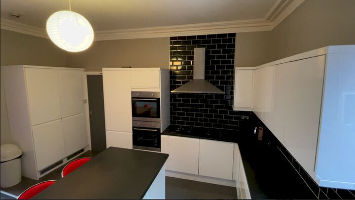 10 Bedroom Terraced House To Rent In Norman Road, Fallowfield, M14