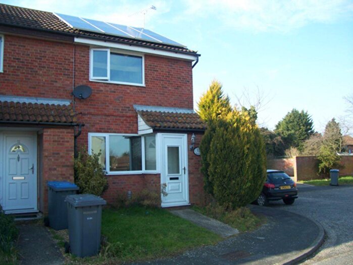 2 Bedroom End Of Terrace House To Rent In Jubilee Close, Trimley St Martin, IP11