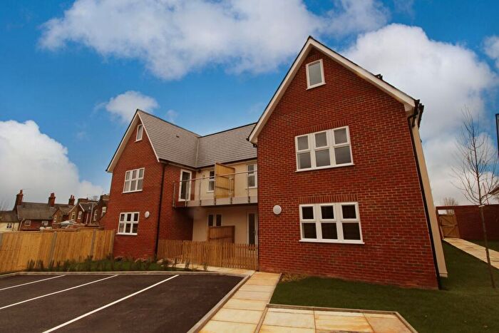 2 Bedroom Apartment To Rent In Nightingale Road, Hitchin, SG5