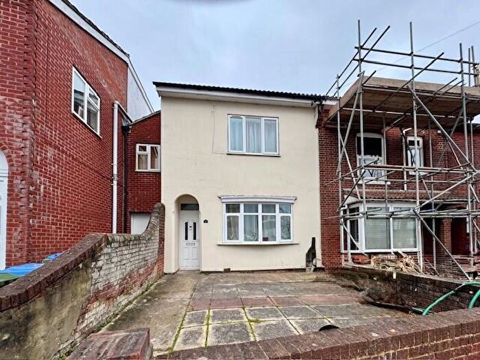 1 Bedroom House To Rent In Room, Lodge Road, Southampton, SO14