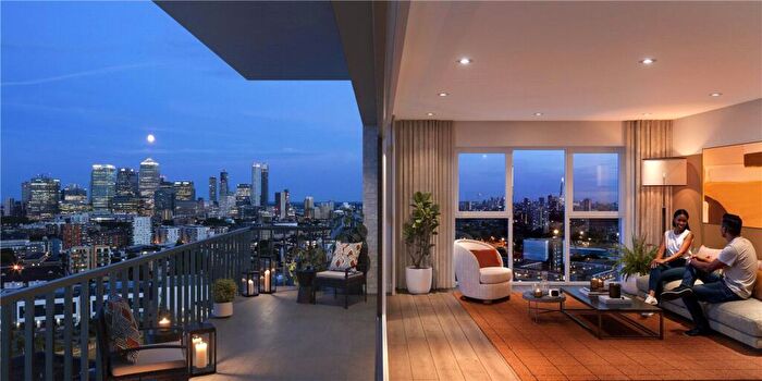 3 Bedroom Penthouse For Sale In ., Bow Common Lane, London, E3